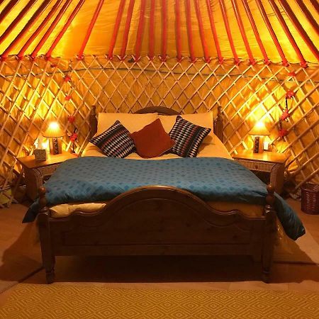 Mcclure Yurt At Carrigeen Glamping Kilkenny Kültér fotó