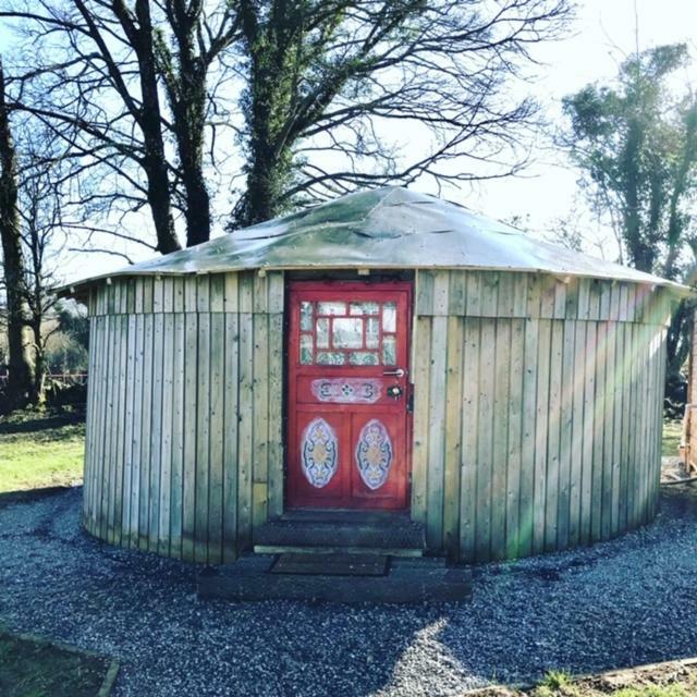 Mcclure Yurt At Carrigeen Glamping Kilkenny Kültér fotó